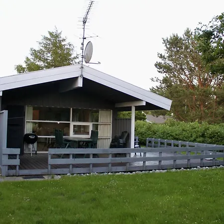 Holiday home Ferienhaus-mit-grossen-fensterfronten-terrasse-und-viel-licht *